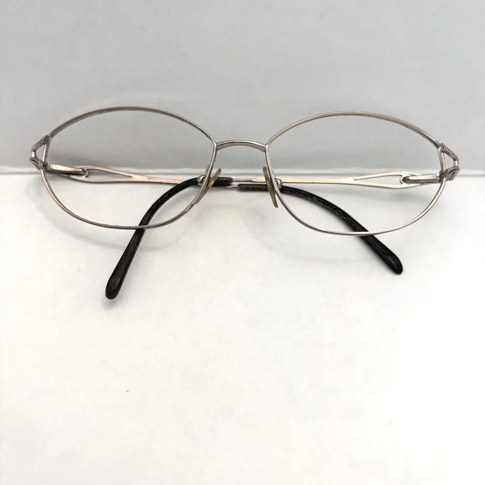 Vintage Silver Metal Oval Eyeglasses Rhinestone Detail Frames Womens